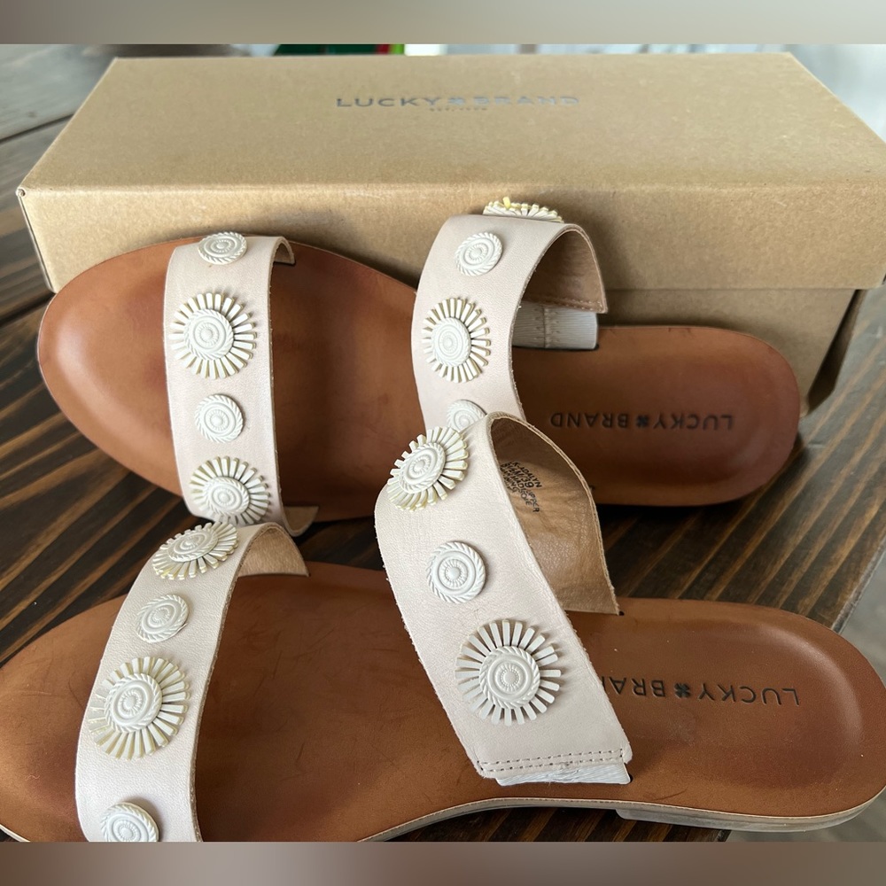 Lucky Brand Adalyn Sandals